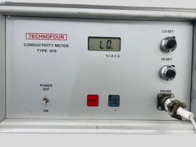 testing device - conductivity-meter